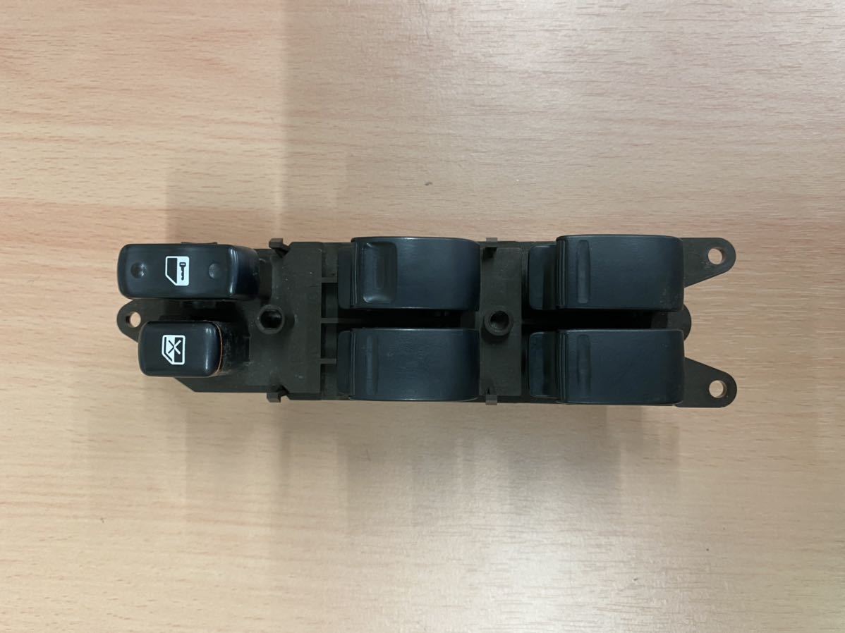 ランドクルーザー100系 車＆バイク HZJ105 トヨタランドクルーザー100