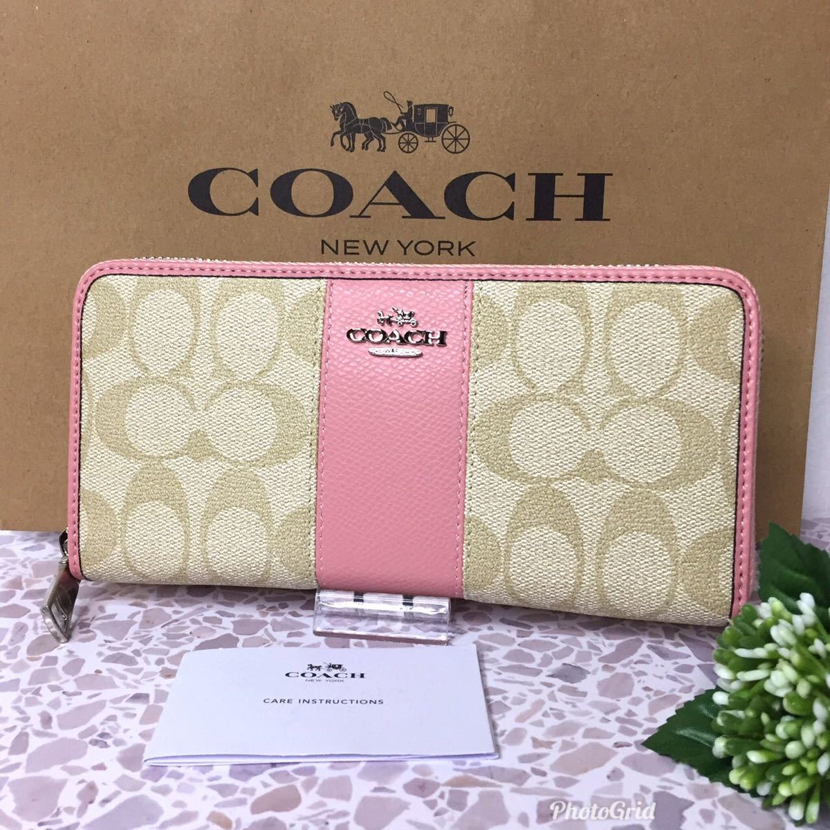  COACH コーチ 長財布 ピンク ラウンドファスナー(女性用財布)｜売買されたオークション情報、yahooの商品情報をアーカイブ公開 - オークファン 服飾小物