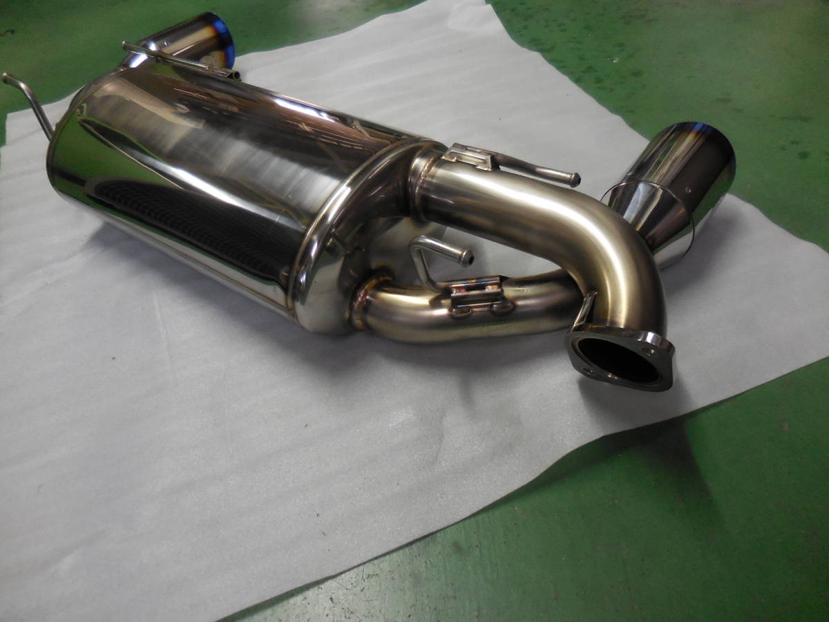 トヨタ86 BRZ後期用　ガナドールマフラー　美品 ☆後期用 86 ZN6 BRZ ZC6 FA20. GANADOR ガナドール マフラー. エンド