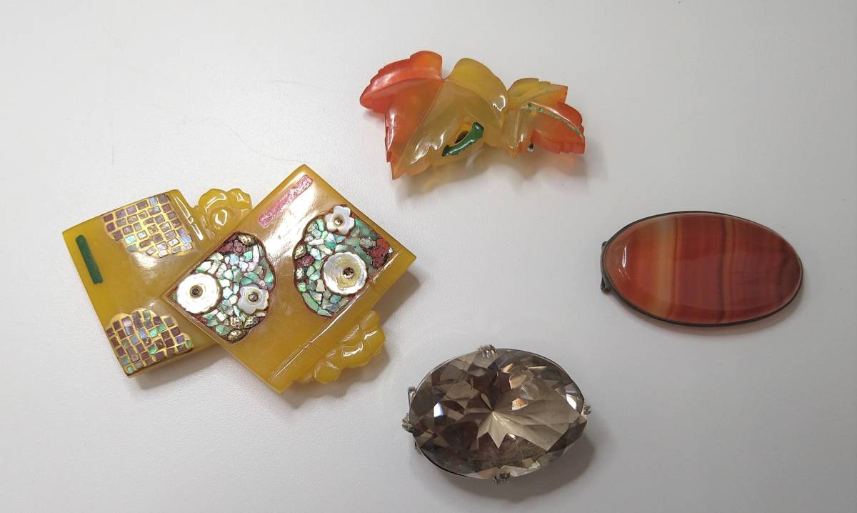 ダイヤモンド プラチナ 帯留め 陽刻 P.m 帯留 彫金 Pm 和彫 D0.57ct 