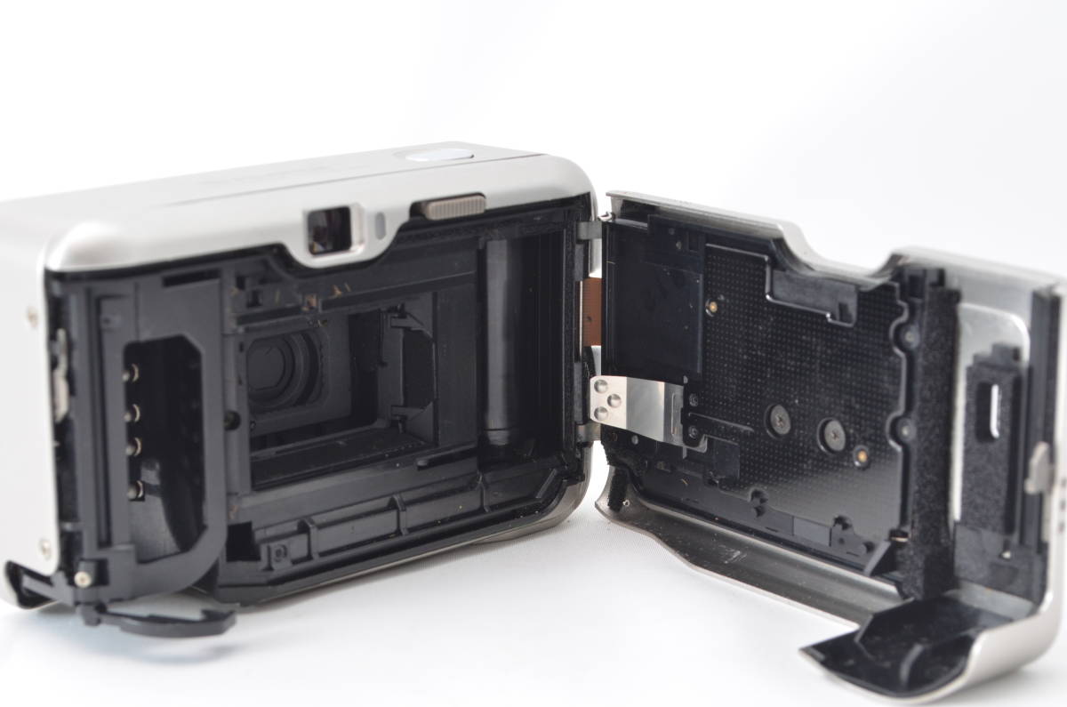 ジャンク・新品電池付FUJIFILM 富士フイルム TIARA ZOOM - メルカリ
