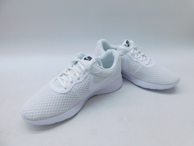 Qp171 ナイキ Nike Tanjun タンジュン ウィメンズ 110 ホワイト 白 スニーカー シューズ レディース 23 5 在庫処分 23 5cm 売買されたオークション情報 Yahooの商品情報をアーカイブ公開 オークファン Aucfan Com