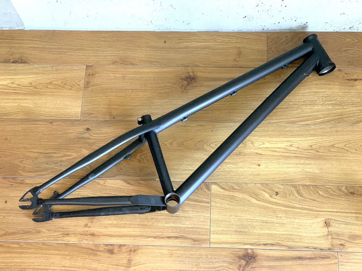 akaMOZU 2nd TUBAGRA ツバグラ | 完売26ストリート・ダートジャンプ用 