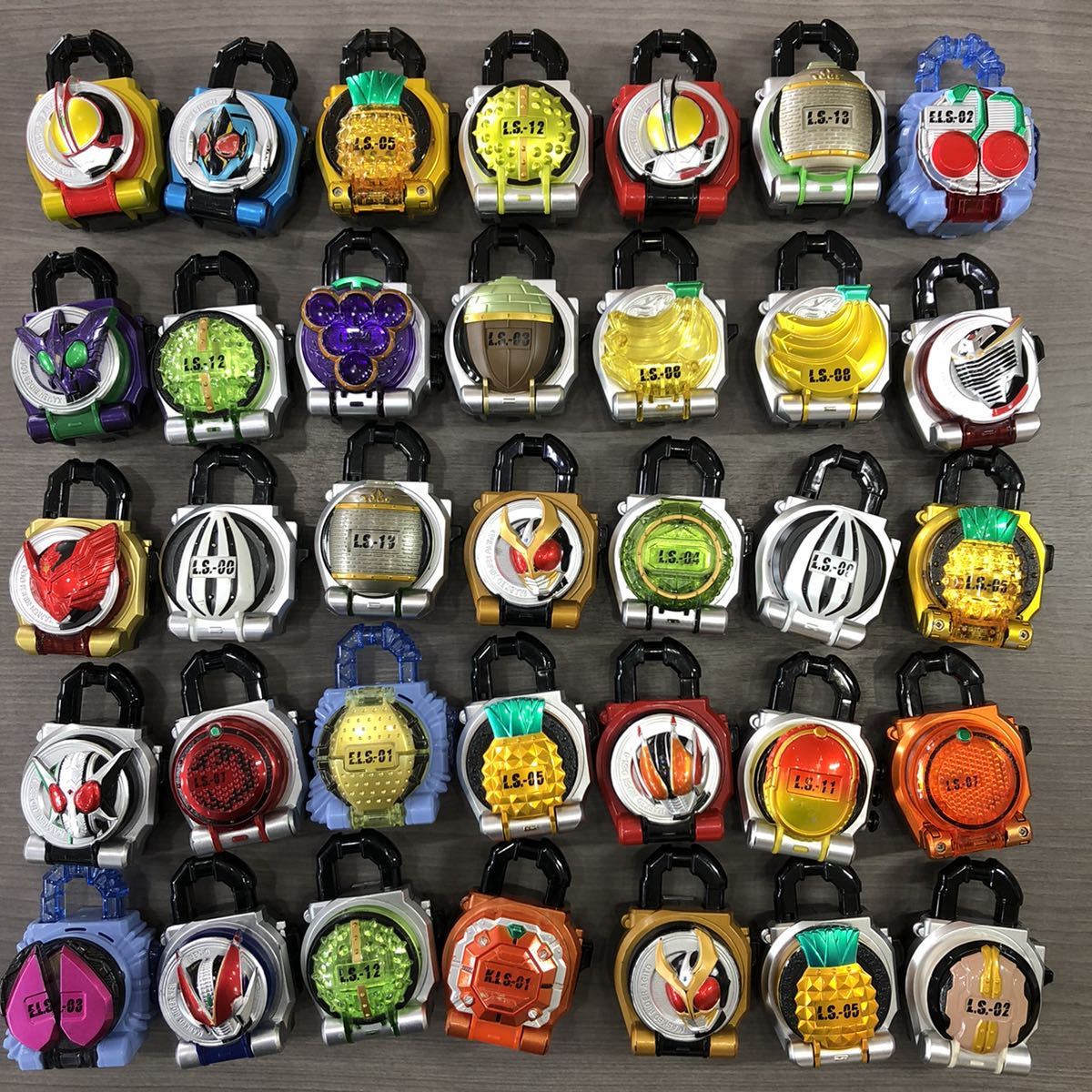 1円【ジャンク】 /仮面ライダーおまとめ/82 ジャンク 仮面ライダー 同
