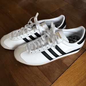 Adidas カントリー 2の平均価格は7 7円 ヤフオク 等のadidas カントリー 2のオークション売買情報は84件が掲載されています
