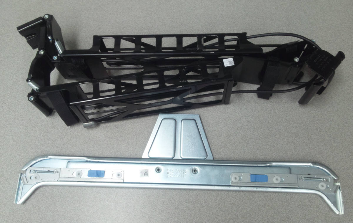 dell h872r poweredge r510 r520 r720 r730 r730xd r540... Dell PowerEdge R520 R540 R720 R730 R740 R820 R830 R7425 ケーブルマネージメントアーム ...