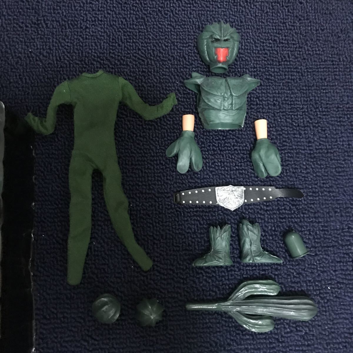 iroo オオツカ企画 ハイパーヒーローリアルアクションドール