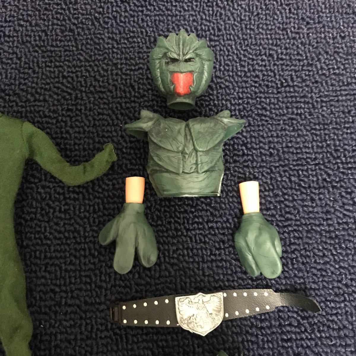 iroo オオツカ企画 ハイパーヒーローリアルアクションドール
