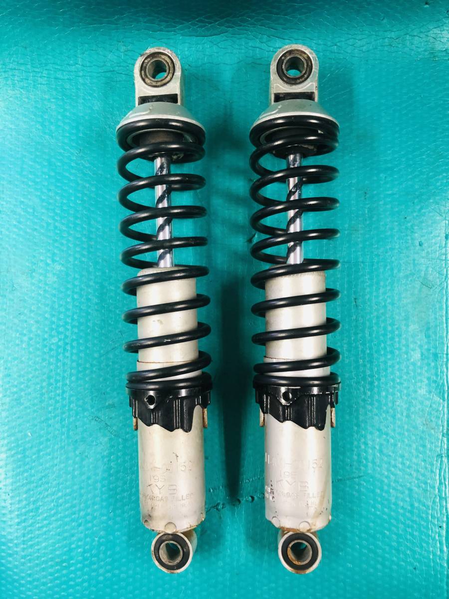 通販値下 カヤバ（KYB）リアサスペンション 左右（中古品）＊要
