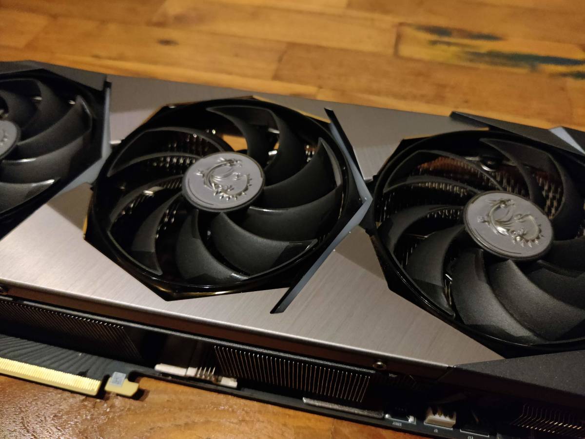 MSI GeForce RTX 3090 SUPRIM X 24G_4