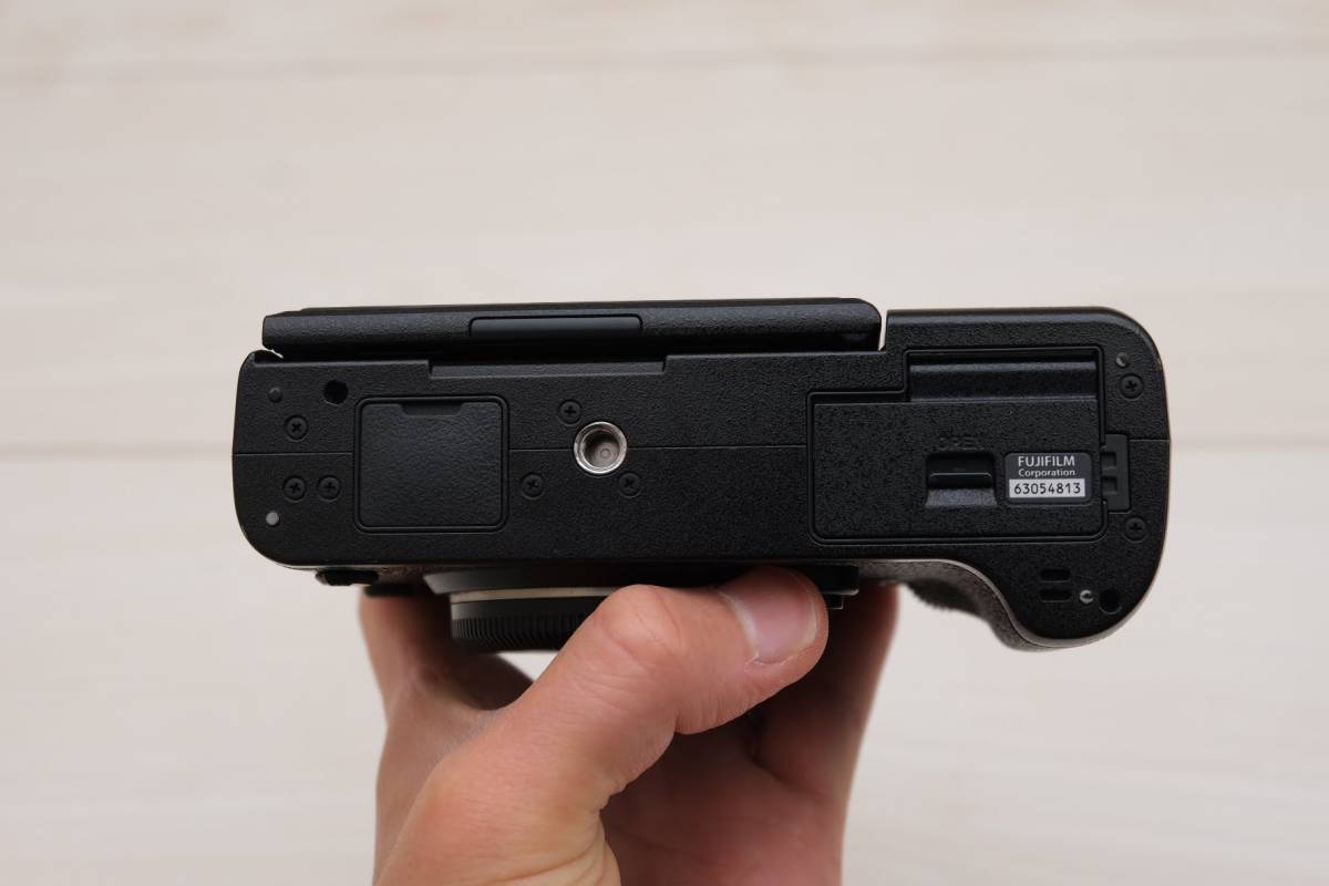 【中古】X-T2+バッテリーグリップVPB-XT2_6