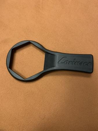  正規品 当時物 本物 Lorinser ロリンザー 純正 ホイール センターキャップ レンチ メルセデス ベンツ W140 他(純正品)｜売買されたオークション情報、yahooの商品情報をアーカイブ公開 - オークフ 純正品