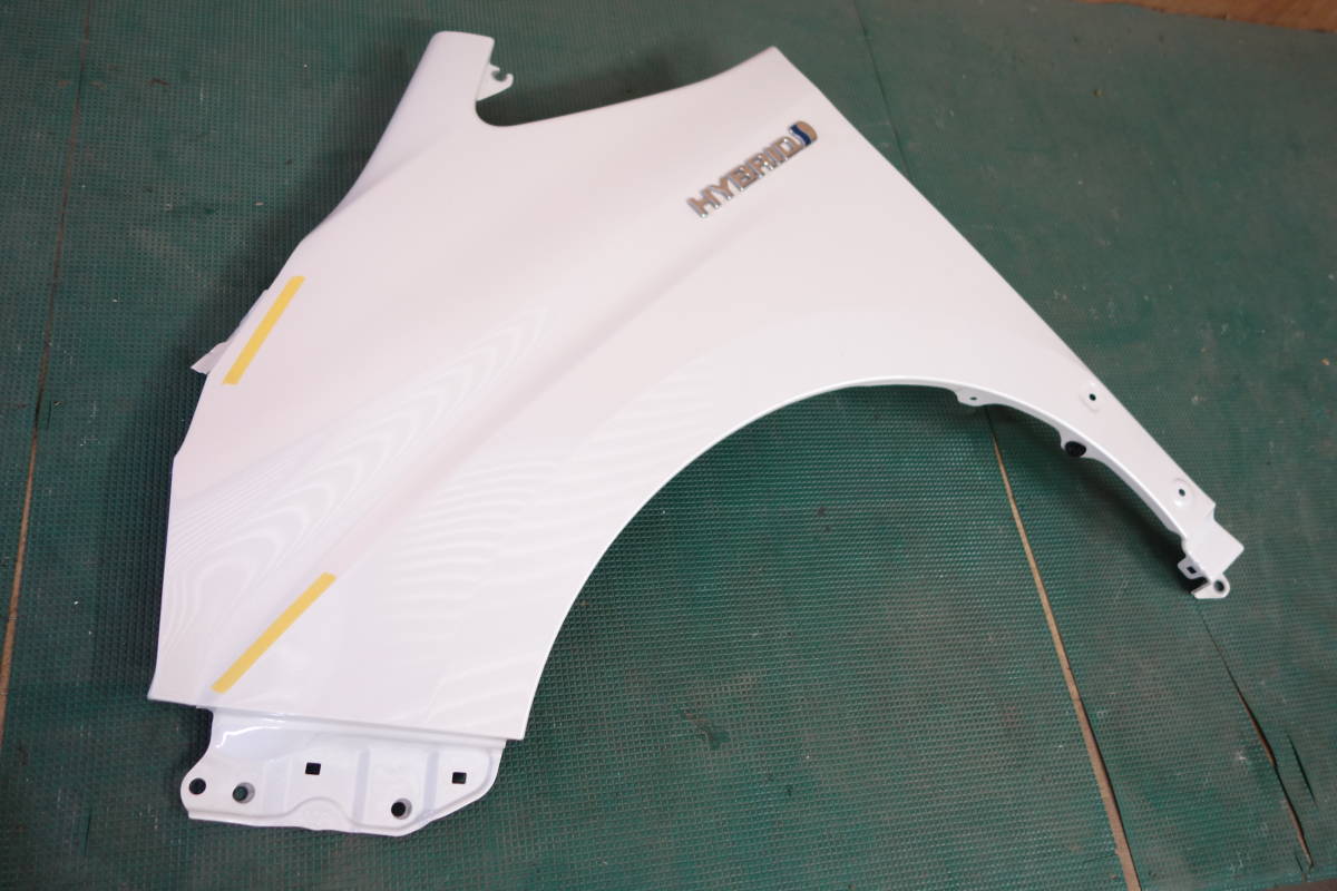 【2025，最新作】 10803 ZWR80W ZRR80W ヴォクシー ZS 純正 左 フェンダー 070 パール(フロント)｜売買されたオークション情報、yahooの商品情報をアーカイブ公開 - オークファン トヨタ用