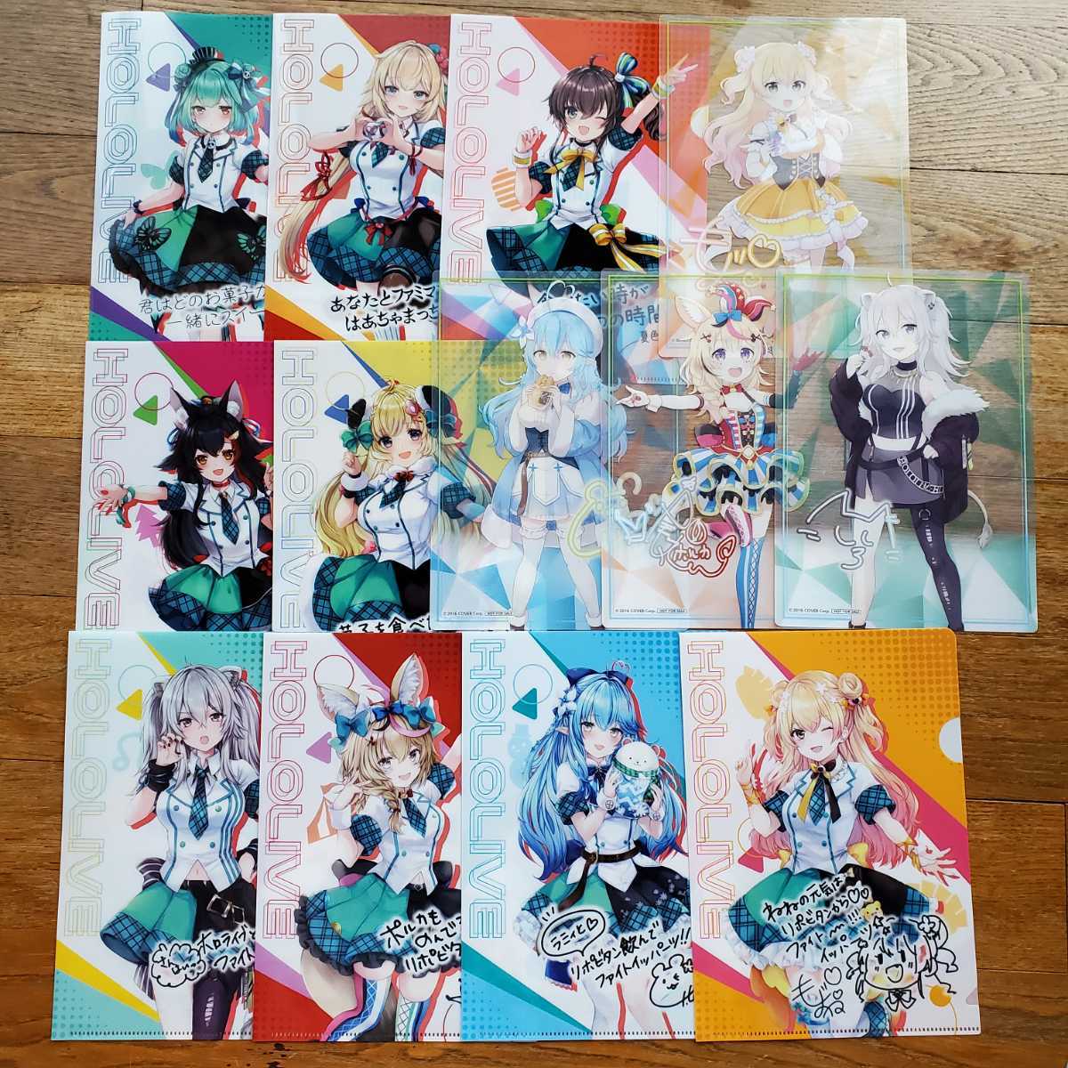 ホロライブ hololive ファイル ファミマ クリアファイル るしあ はあと ミオ わため ノエル ラミィ ぼたん ポルカ まつり ねね