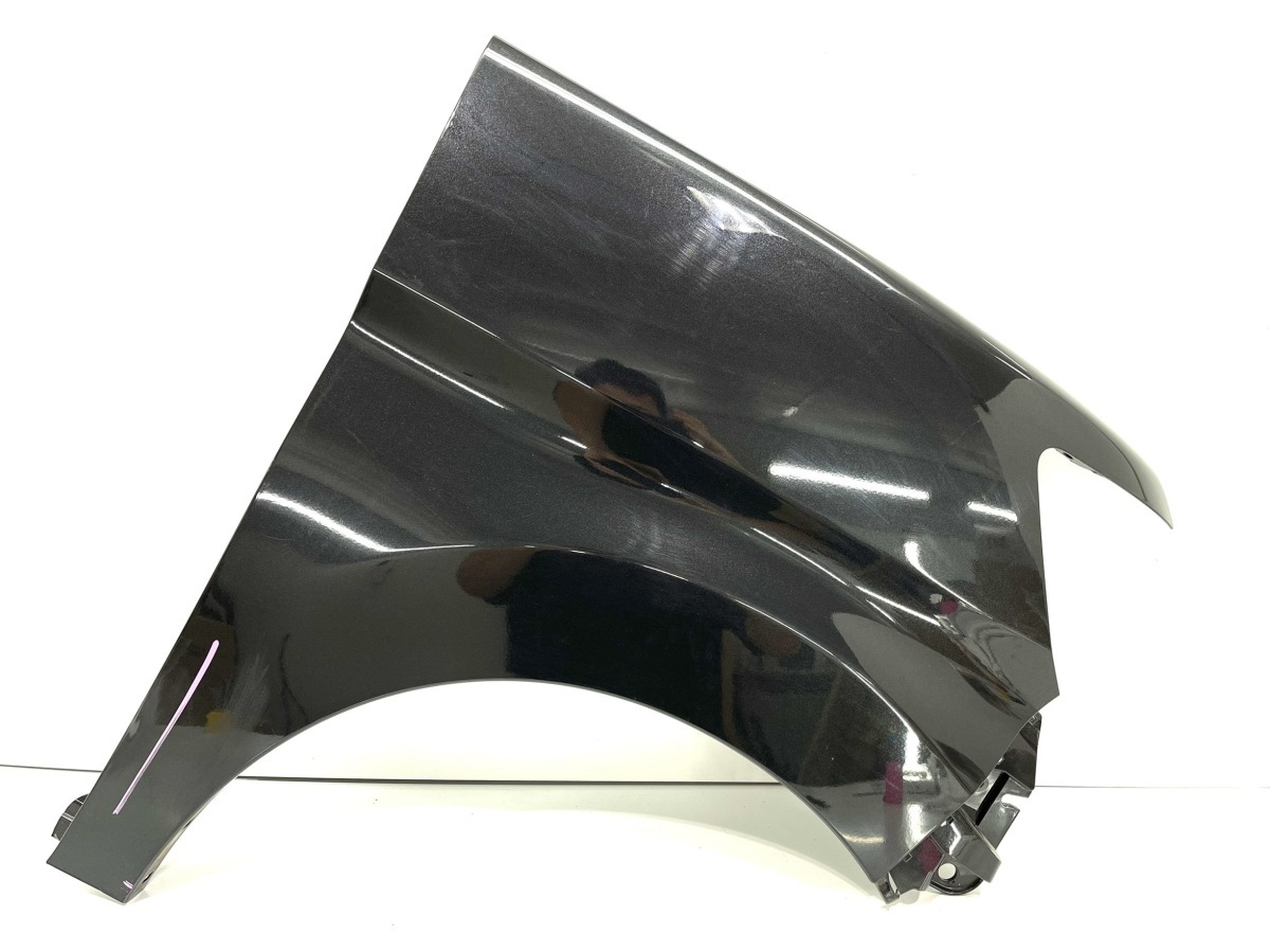 ダイハツ　タントカスタム　LA600S LA610S　純正　右　フェンダー　53811-B2671　黒メタ　（FR4-69）