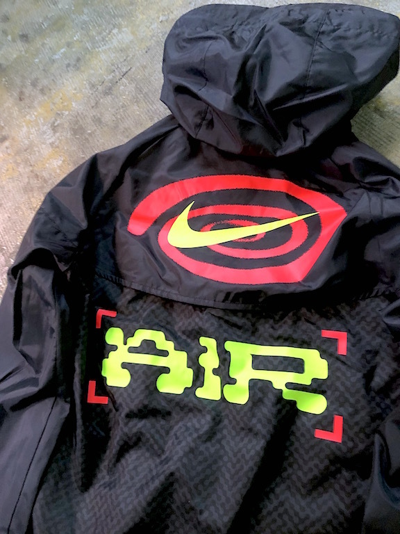 日本未発売 USA購入 US Sサイズ Nike Catching wind runner jacket ナイキ ウィンドランナー ナイロン ...