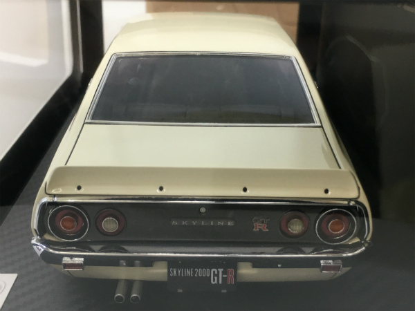 イグニッションモデル ニッサン スカイライン 2000 GT-R KPGC110