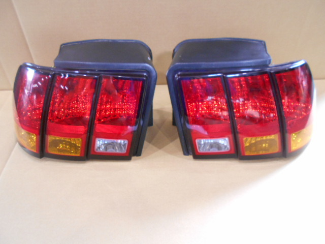 最安値，新品 マスタング 99年 04年 テールランプ FORD 純正 ディーラーテール テールライト 車検用(テールライト)｜売買されたオークション情報、yahooの商品情報をアーカイブ公開 - オークファン フォード用