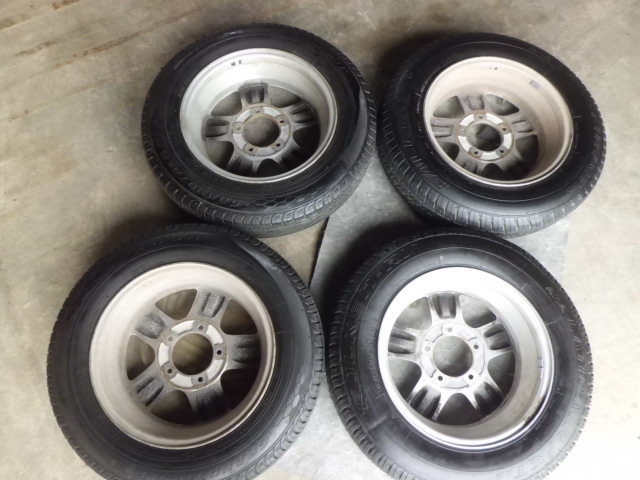 スズキ ジムニー純正アルミホイール 16インチ 5.5J +22 175/80R16 4本 PCD139.7 中古