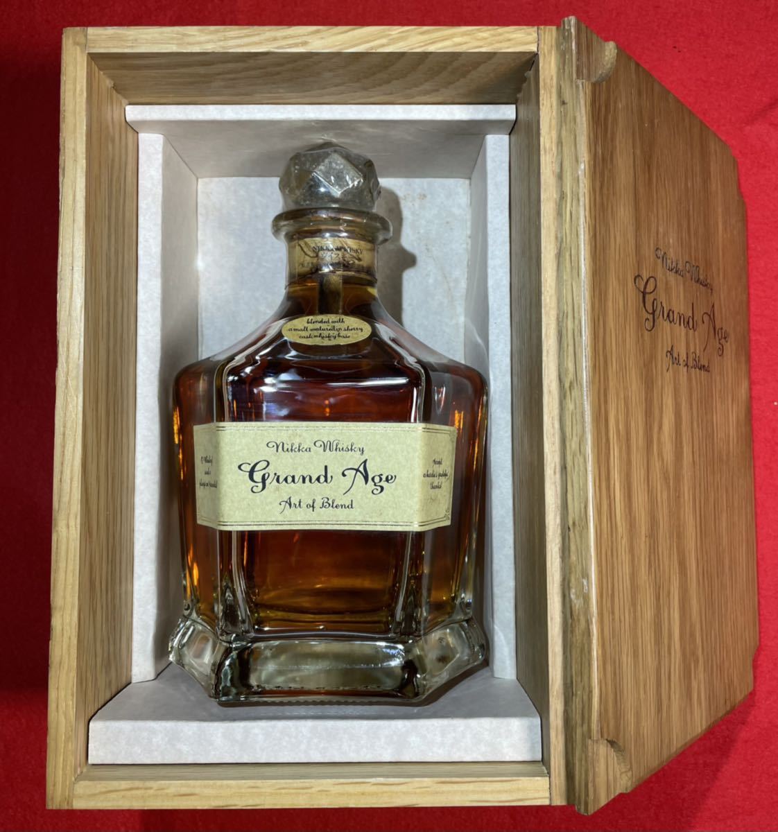 ニッカウヰスキー グランドエイジ NIKKA WHISKY GRAND AGE 国産 660ml 