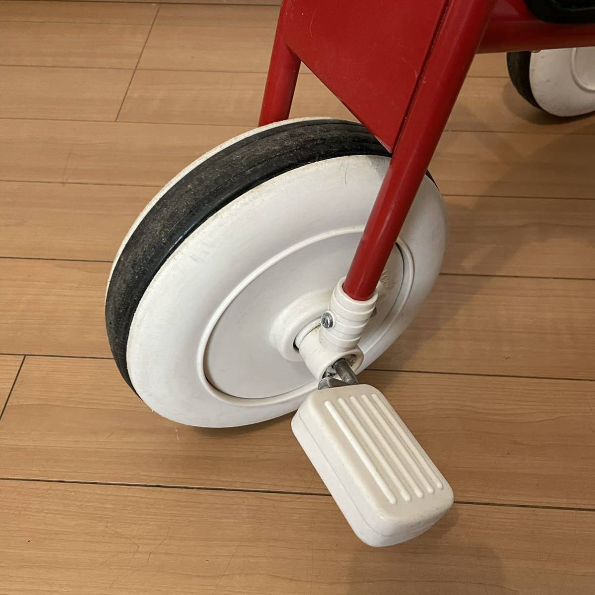 無印良品 三輪車 レッド 無印良品 三輪車 レッド 舵取り棒付き 赤色 