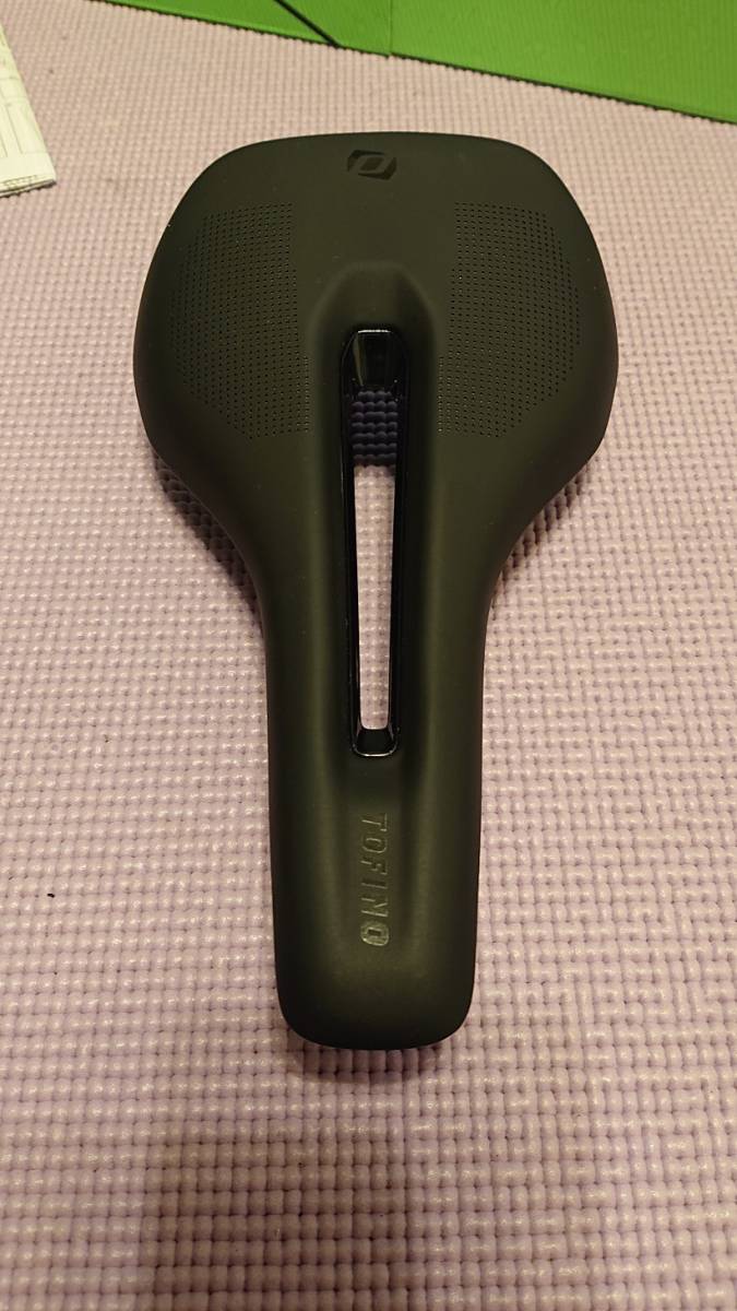 シンクロス Syncros Tofino V 1.0 Cut Out saddle ロードバイク サドル