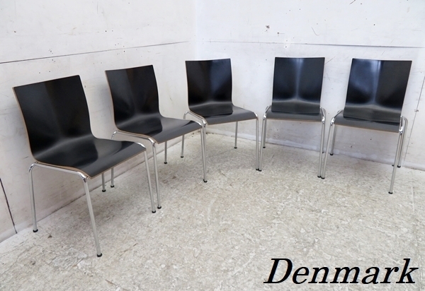 ☆ひょ 洋書 デンマーク語 ⁄デザインスクールの椅子コレクション
