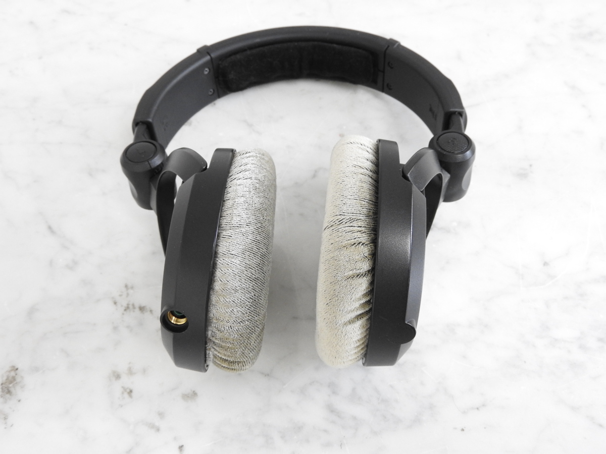 ULTRASONE PRO900 ヘッドフォン 密閉型 0 Closer ULTRASONE ヘッドホン PRO900 ケース付き ☆中古☆