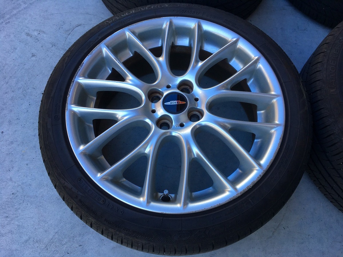 【S管理67154 BMWミニ】★17インチ アルミ ホイール★7J +48 PCD100 4H 205/45R17 タイヤ付