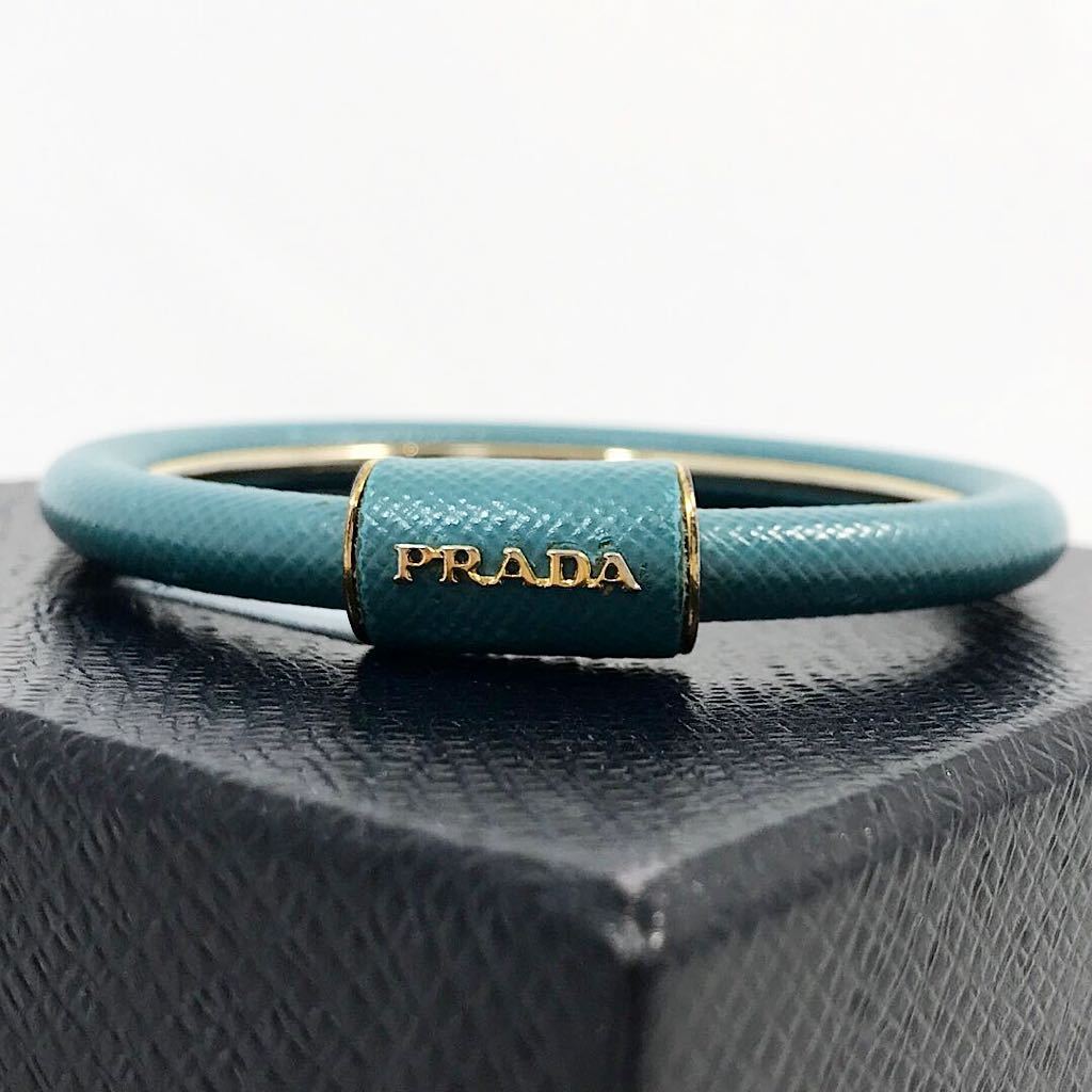 ブレスレット プラダ PRADA バングル トライアングルロゴ プラダ(PRADA