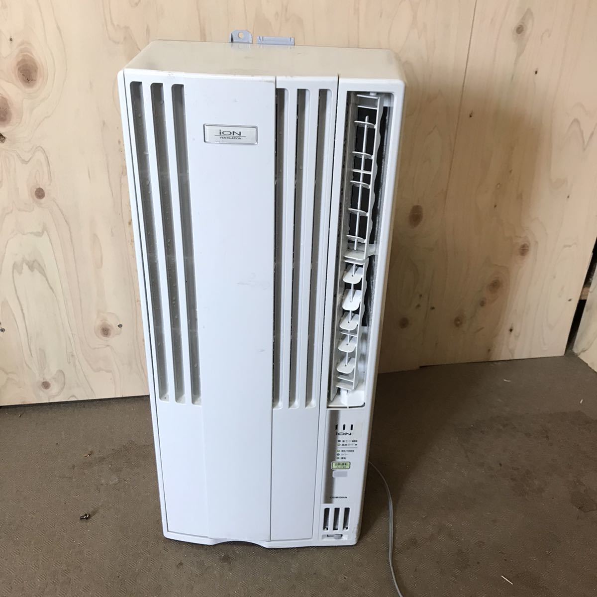 ☆コロナ 窓用エアコン CW-FA1619 ion 2019年製 美品 【公式通販】