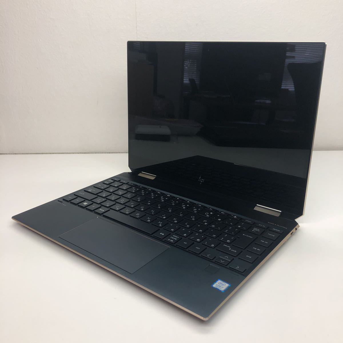 ジャンク品 hp core spectre x360 i7 第8世代 メモリー4GB x360