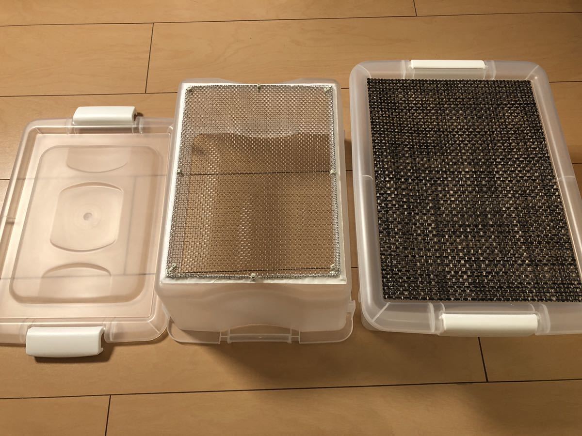 雫工房 デュビア用飼育・繁殖ケージ 大型 二重底上段メッシュ底構造。 雫