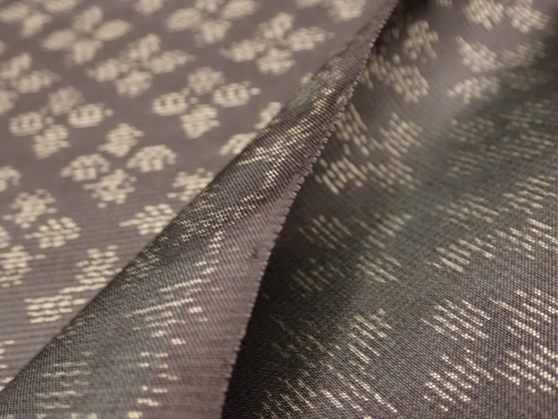 E882　反物/古生地　池田絹織物　本場大島紬　純絹織物　正絹　和装着物　Japanese Kimono　Silk fabric 反物 池田絹織物 着物 紬 3点セット 古代染色純泥染の本場