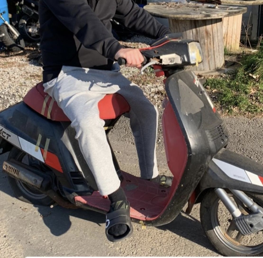 クレタク スーパータクト AF09 ホンダ レストア中 スーパーディオ部品 