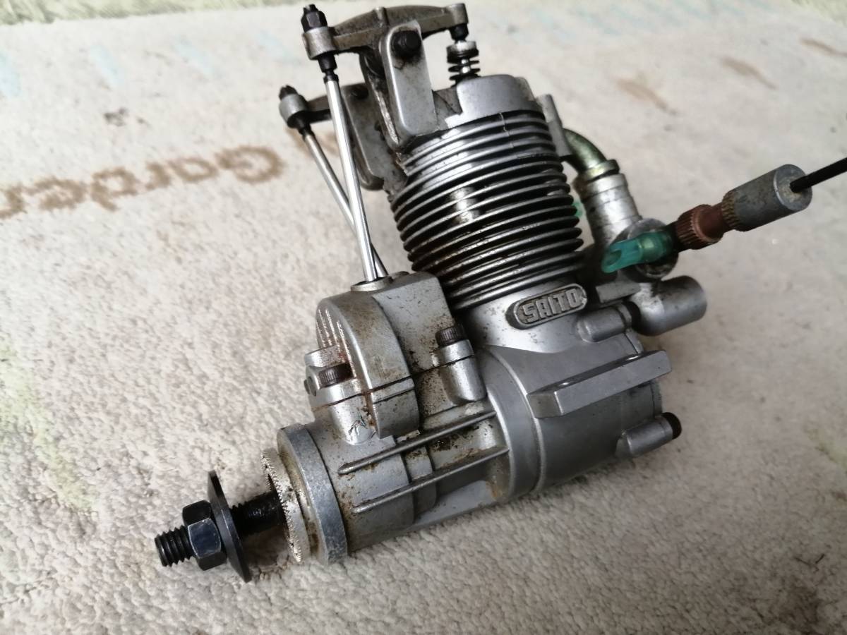 ラジコン飛行機 エンジン SAITO FA-40 4ストローク オープンロッカー