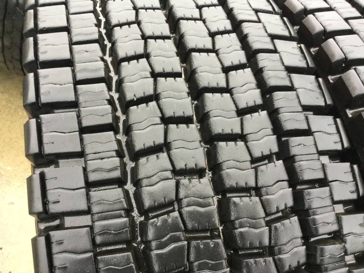 [令059] 265/70R19.5 DUNLOP SP001　 9部山位！！　2015年の合計4本での出品です。　★送料無料です★