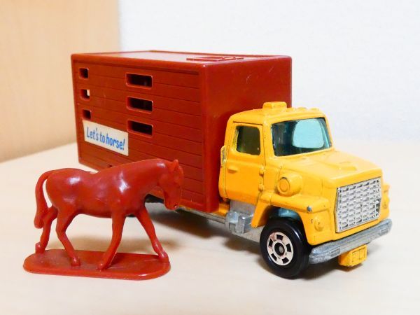 高品質，HOT 日本製トミカ 青箱 F27 フォード キャトルトラック 黄色 馬付き / ミニカー Made in Japan Tomica F27 Ford Quatre Truck Yellow(商用車、公用車)｜売買されたオークション情報、yahooの商品情報をアーカイブ 商用車、公用車