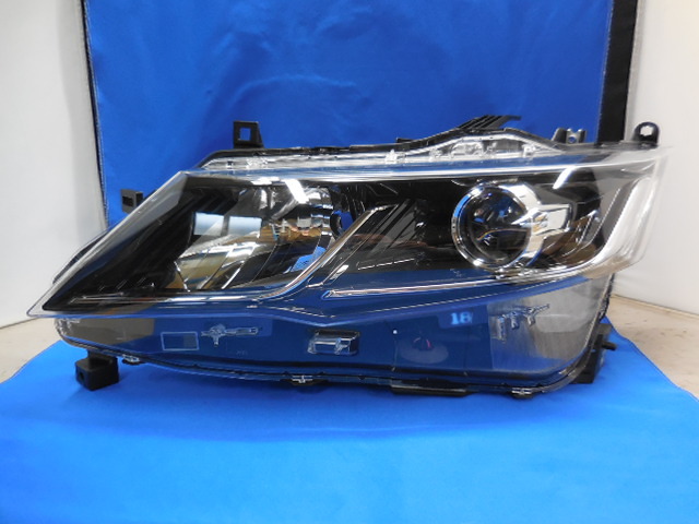 人気SALE，大得価 セレナ C27 前期 左ライト LED 100-23721 Z 812205(ヘッドライト)｜売買されたオークション情報、yahooの商品情報をアーカイブ公開 - オークファン 日産用