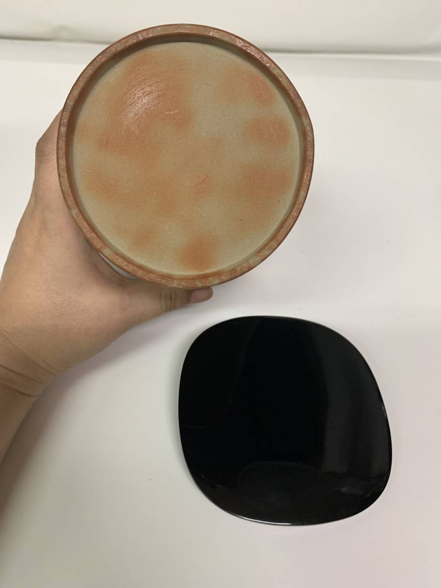 岡山県重要無形文化財 黒井一楽 虫明焼 水指 茶道具 抹茶 茶器 食器 工芸品 虫明焼 茶道具 水指 黒井一楽造 共箱 虫明焼 岡山県重要無形文化財