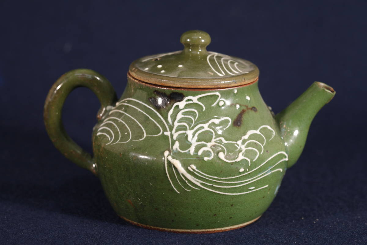 古美術 茶道具 南蛮 花入 水注 2点 時代物 木箱入 華道具 骨董品 入蘆花（ロカニイル） 茶と道具｜茶のしつらえと古美術｜入蘆花 懐石