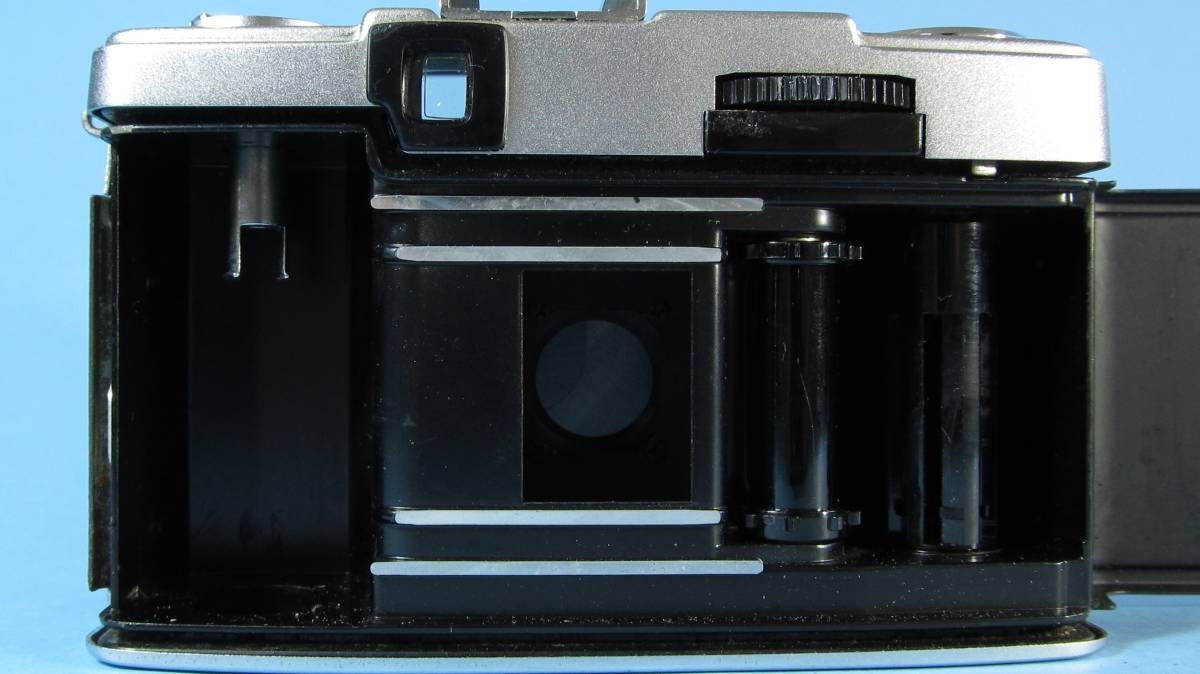 EE-2 OLYMPUS PEN Is $88 Thinking OLYMPUS PEN EE-2 動作OK 本革リザード