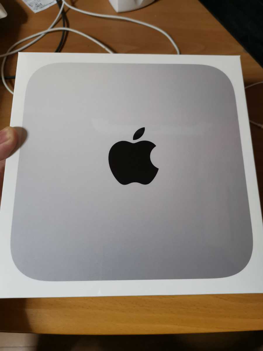 【新品未開封】Apple Mac mini M1チップ（8コアCPU/8コアGPU）/SSD 256GB/メモリ 8GB [MGNR3J/A] アップル
