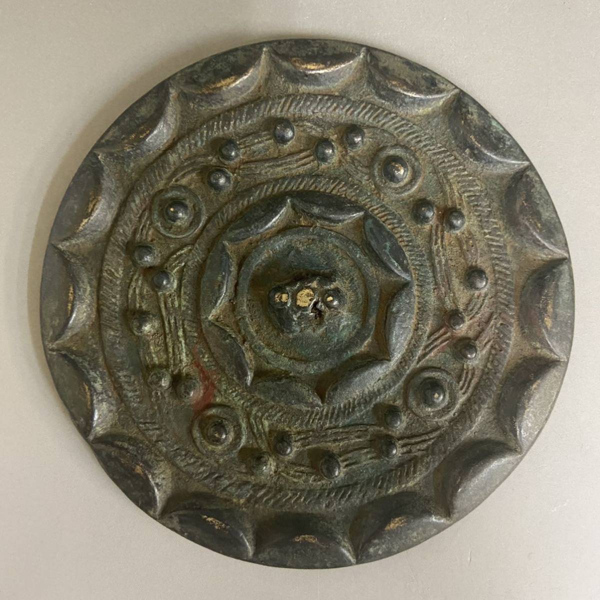 漢時代 銅鏡 古銅 青銅 中国美術 時代物 藏出 古玩 古美術 置物 時代物 古