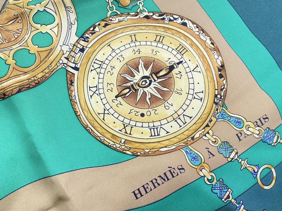 HERMES エルメス カレ90 シルク100% ジャカード スカーフ タグ付 HERMES エルメス カレ90 シルク100% ジャカード スカーフ タグ付