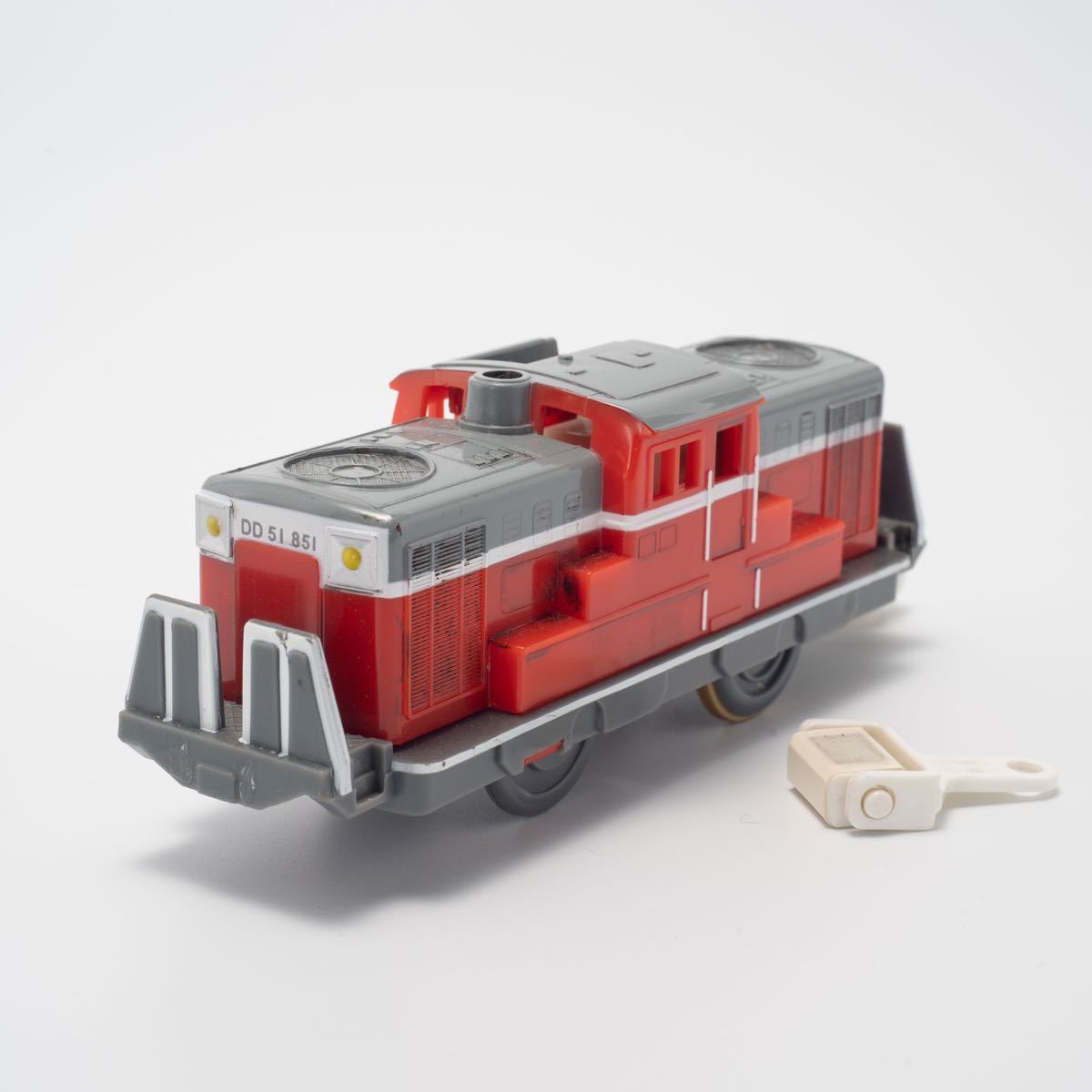 プラレール Dd51 851 ディーゼル機関車 マグネット連結器付き 車両単品 売買されたオークション情報 Yahooの商品情報をアーカイブ公開 オークファン Aucfan Com