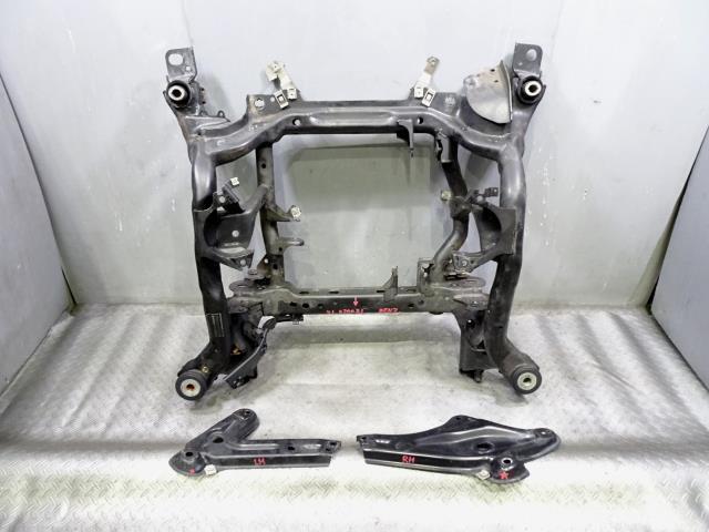 ベンツ Mクラス LDA-166024 F フロント メンバー クロス 799 走行テスト済 ML350 W166 53860km 1kurudepa=21-02-21