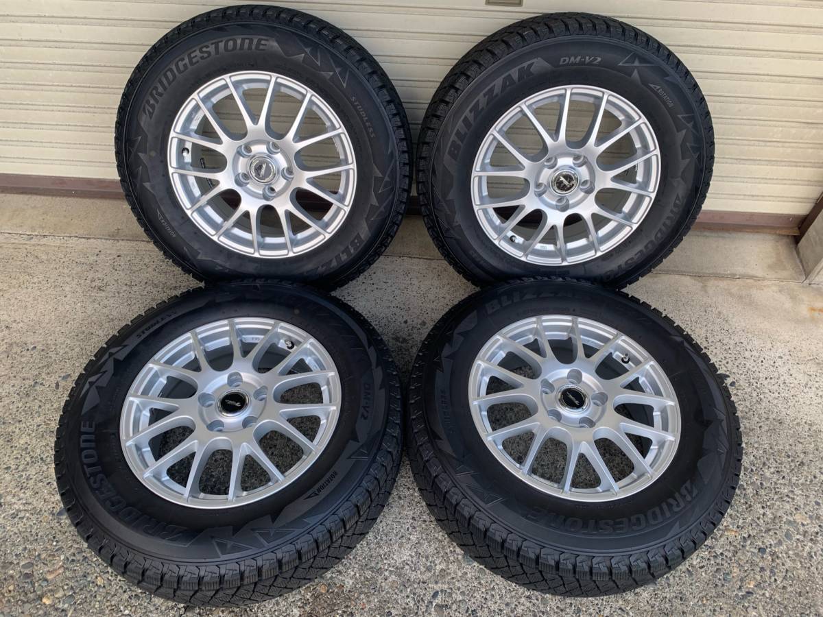 【限定セール，100%新品】 ブリヂストン ブリザック DM-V2 215/70R16 16&times;6.5J オフセット38 5穴 PCD114.3 ハブ径約72mm バリ溝 4本セット デリカD5(スタッドレスタイヤ)｜売買されたオークション情報、yahooの商品情報をアーカ 5穴