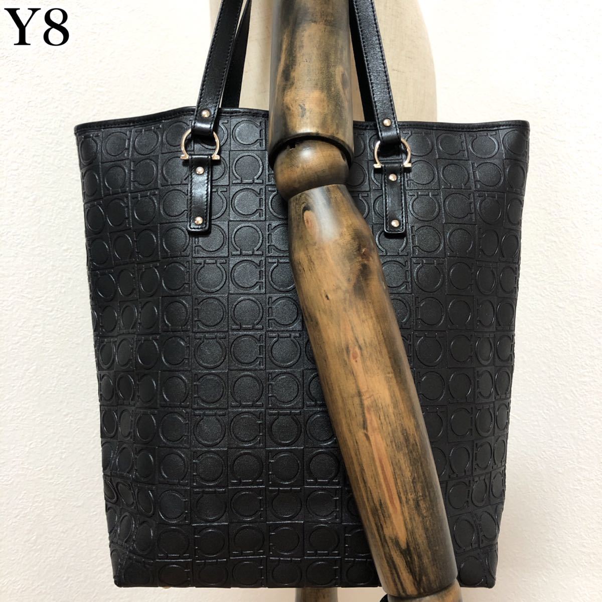 トートバッグ フェラガモ Ferragamo Salvatore A4 黒 A4（ブランド 