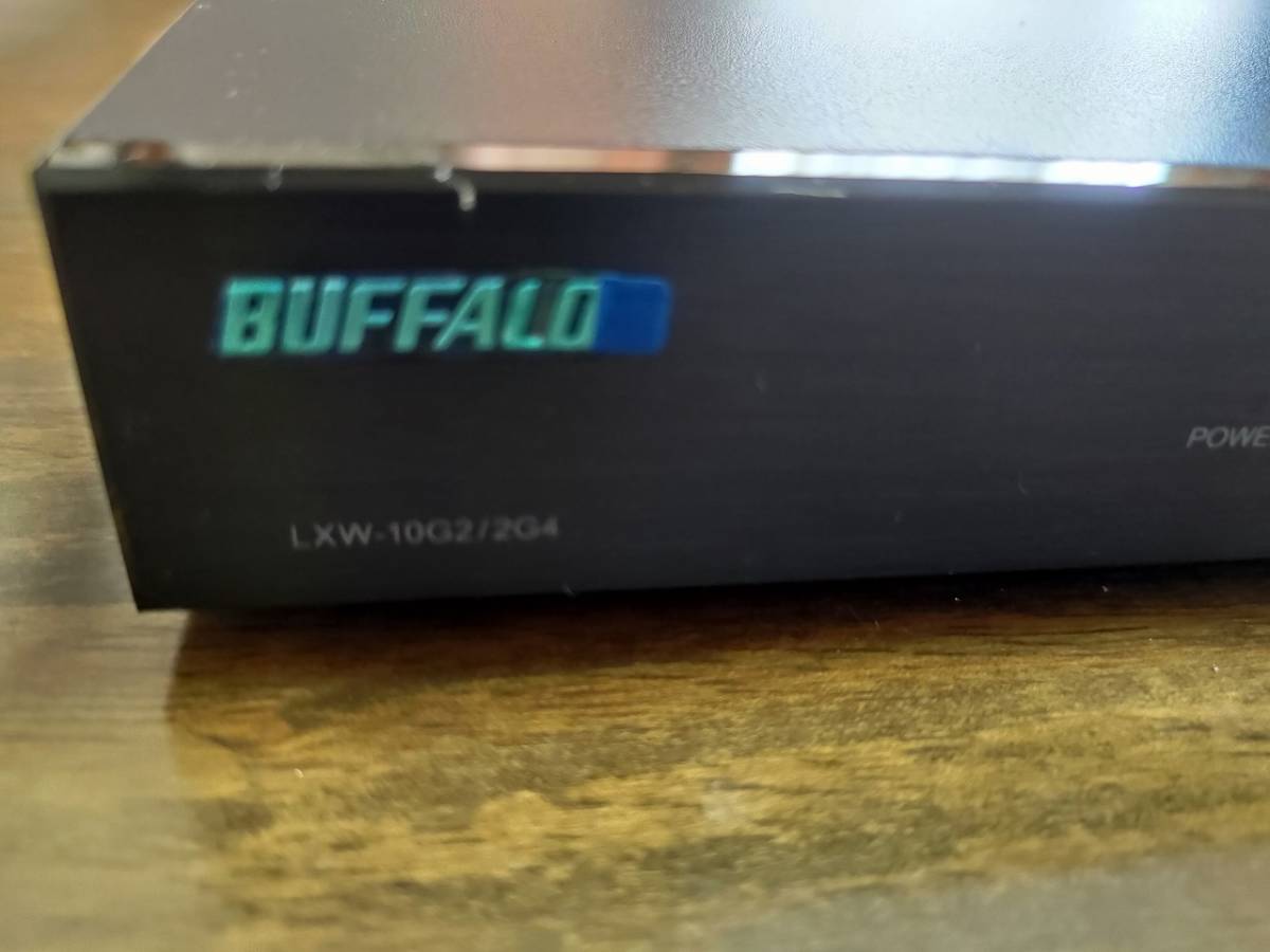 BUFFALO 10GbE/2.5GbE対応 スイッチングハブ LXW-10G2/2G4